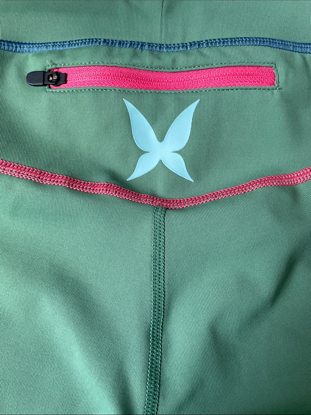 NWOT Kari Traa Green Leggings with Pink, Yellow & Blue Trim. Size Medium. - Picture 3 of 8
